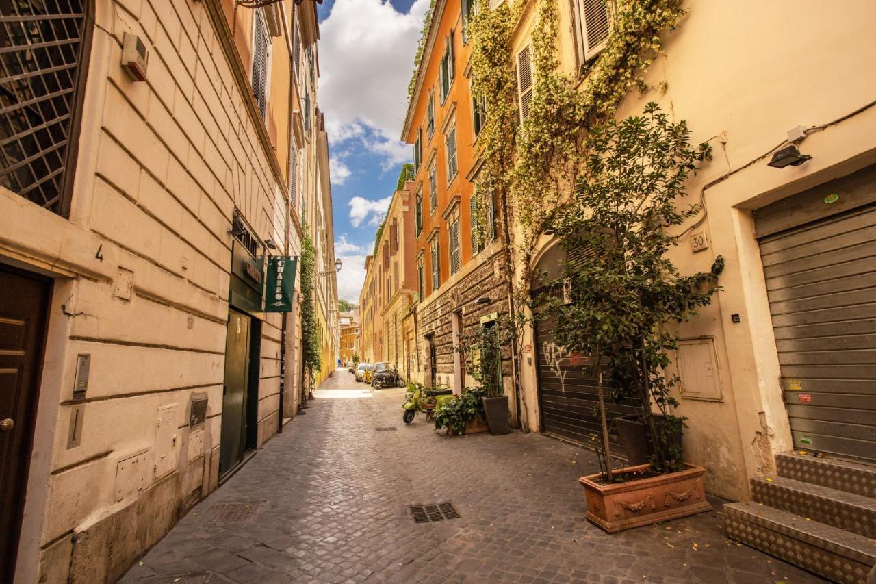Colonna - Via Del Corso Big Apartment