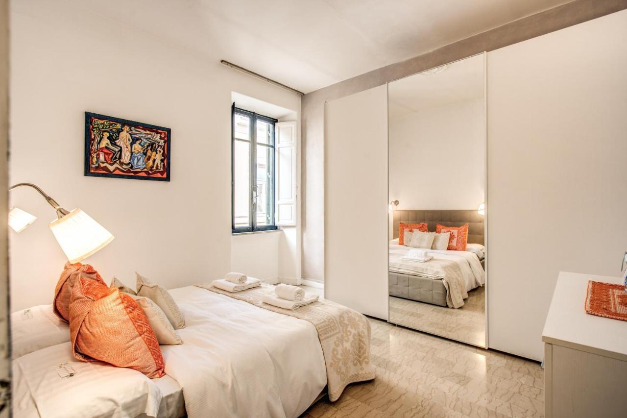 Colonna - Via Del Corso Big Apartment